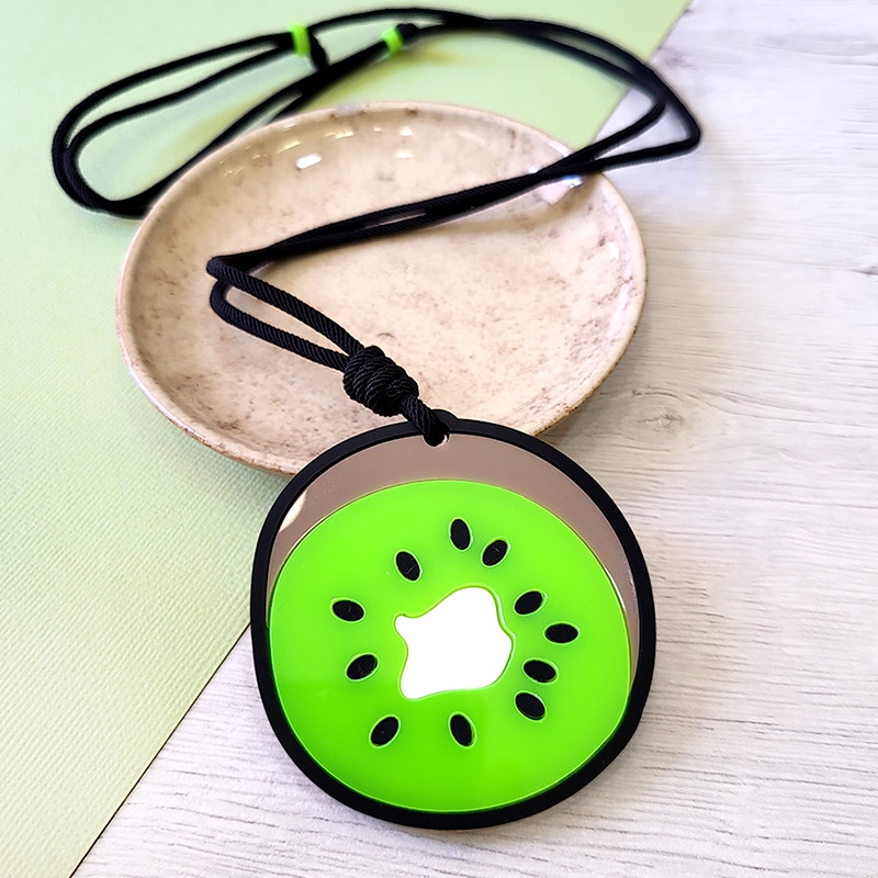 Collar Kiwi